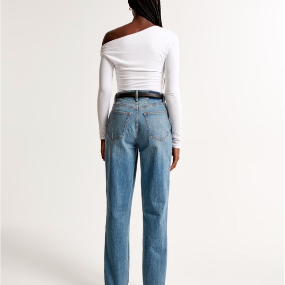 Abercrombie 90s Straight Ultra High Rise Women's Jeans - 30/10 Short - Picture 3 of 5